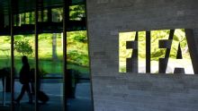 Executivo da Fifa renuncia e faz posicionamento duro em meio à polêmica com Infantino sobre 'venda' da Copa