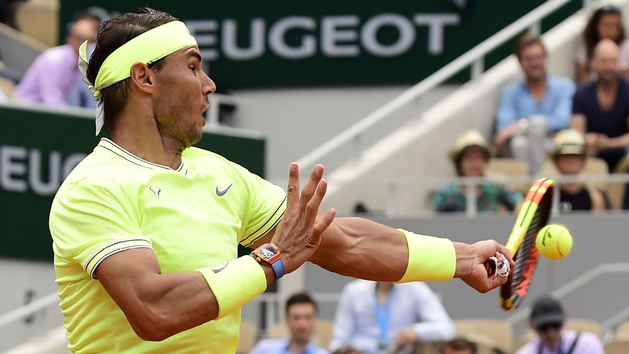 Nadal extends record, to meet Federer in semis