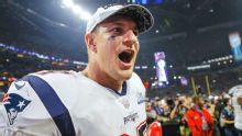 Rob Gronkowski to sign one-day contract to retire a Patriot