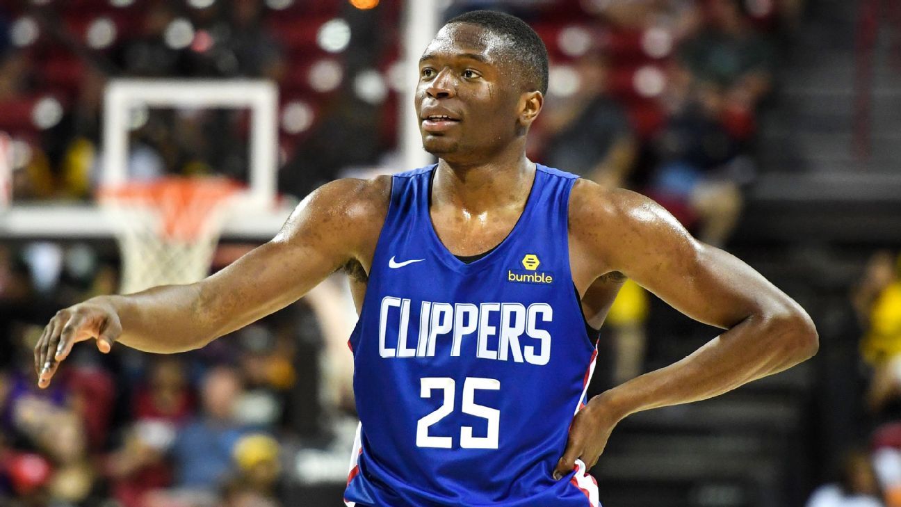 Clippers sign draft picks Kabengele, Mann