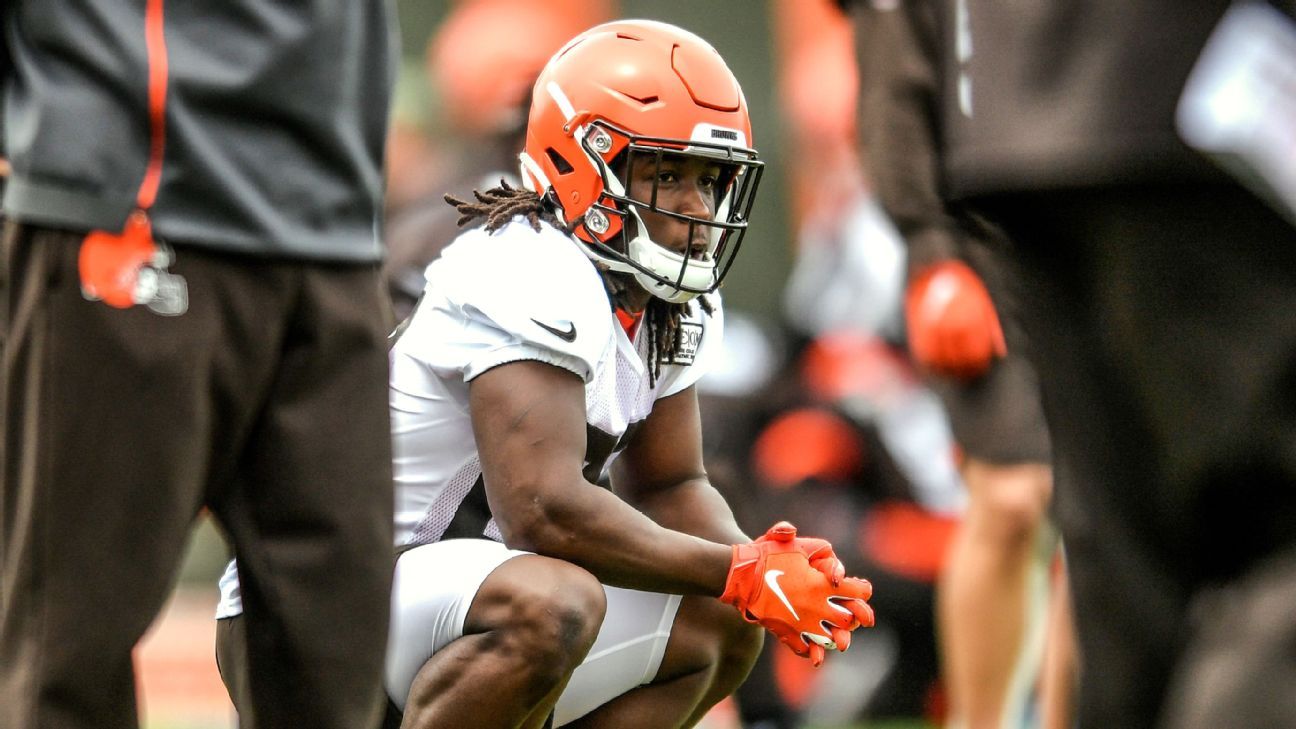 Baker Mayfield on Kareem Hunt being banned from Browns' facility