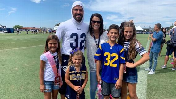 Former NFL Player Eric Weddle Stunning Wife Chanel Weddle And Kids-Meet The Family