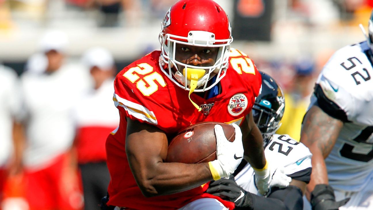 The Tampa Bay Buccaneers have to use LeSean McCoy more