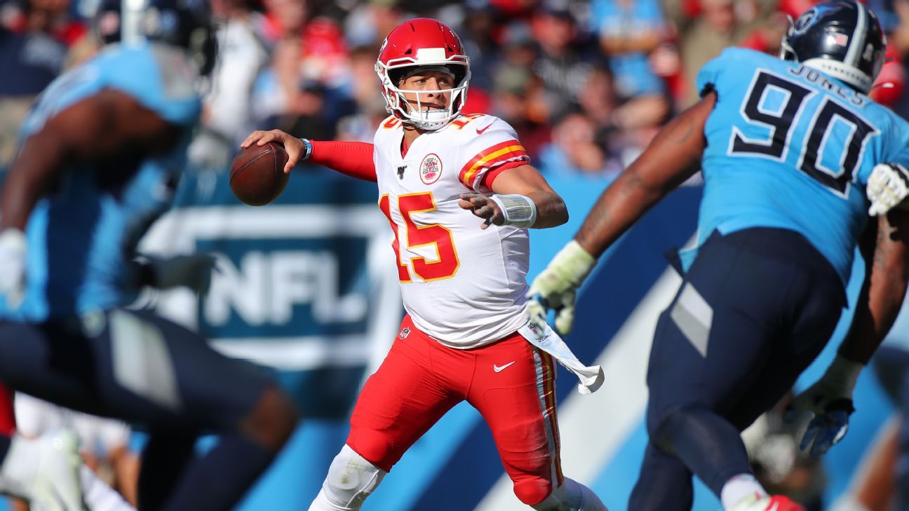 Mahomes, Chiefs top pesky Titans