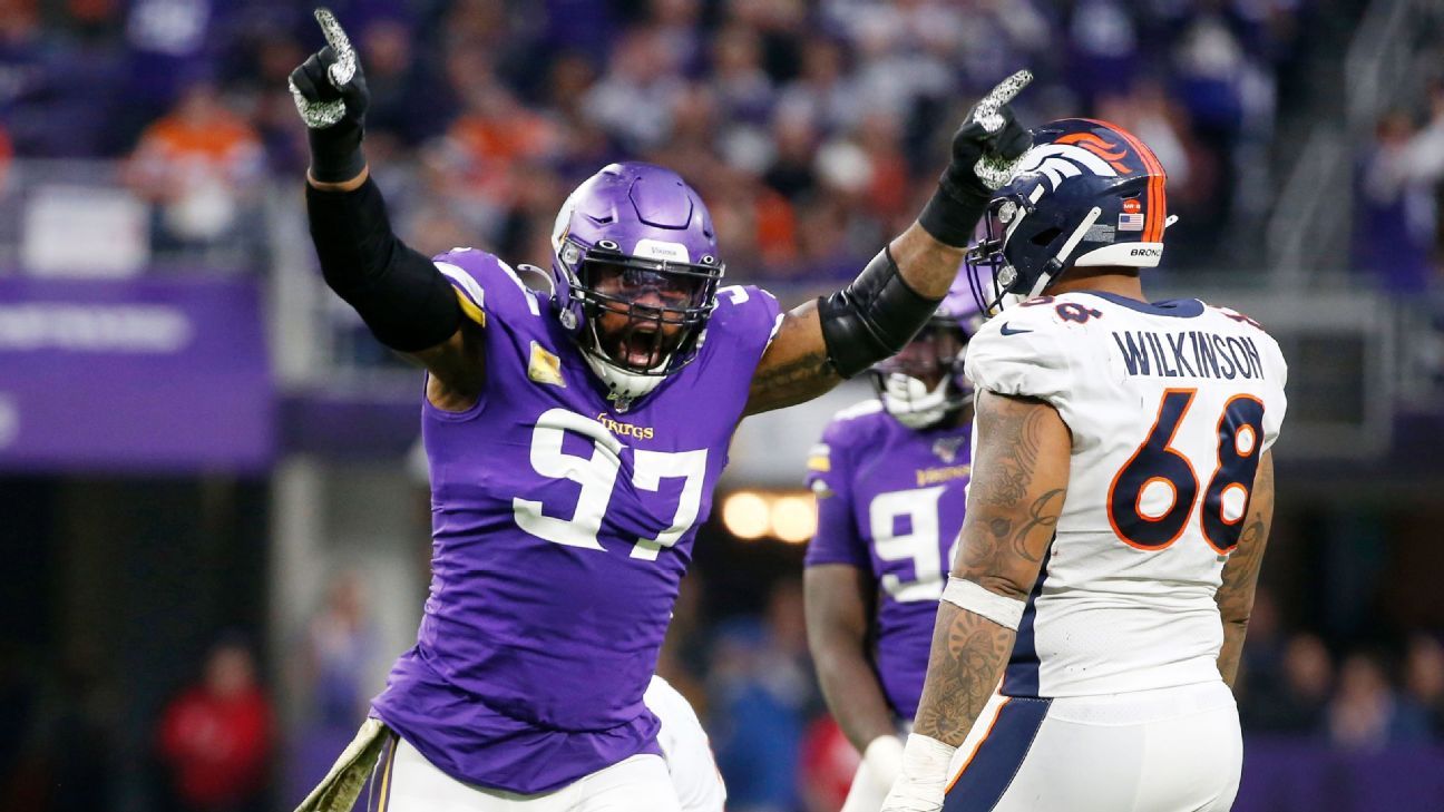 NFL roundup: Vikings stun Broncos 27-23 after trailing 20-0 at