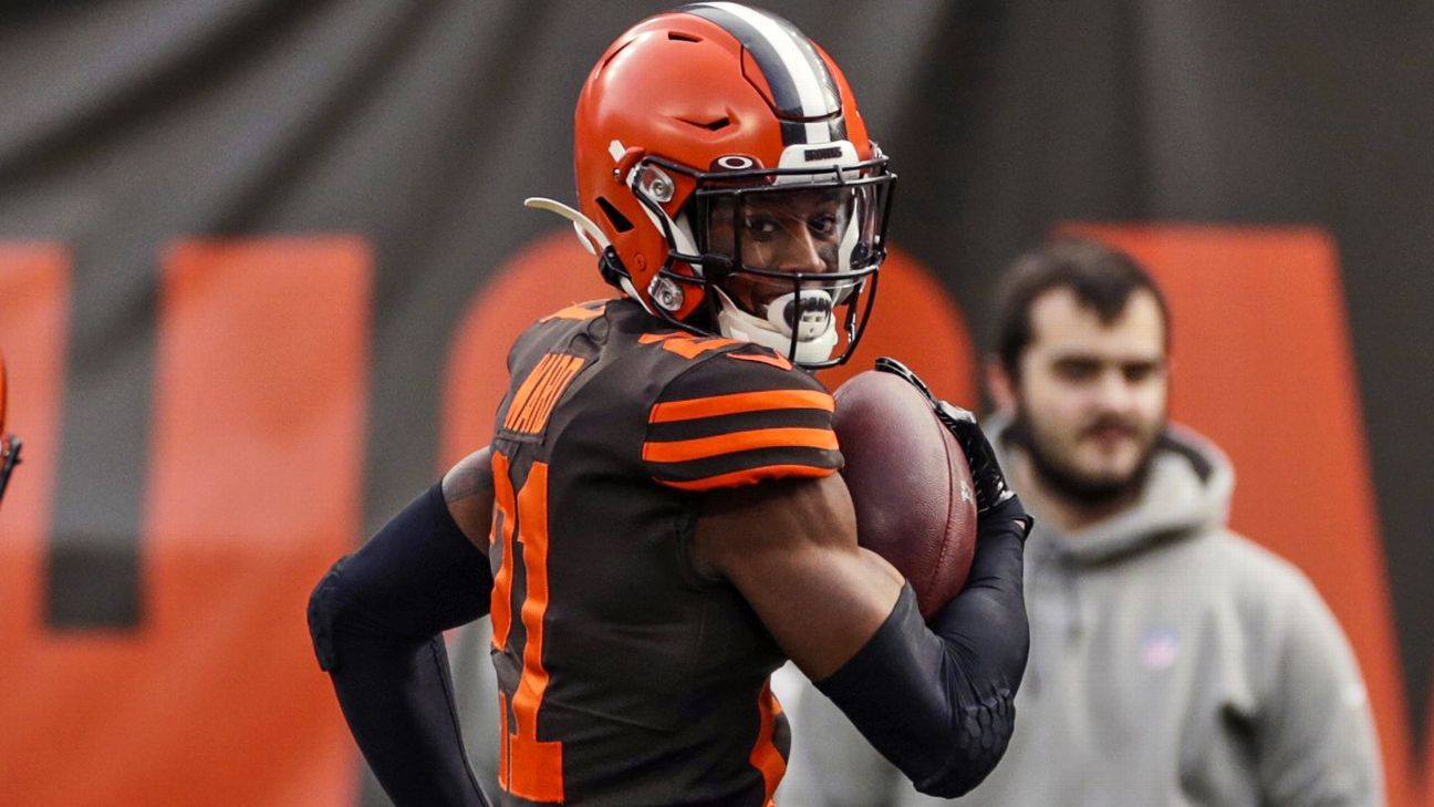 Denzel Ward and Kevin Johnson of the Cleveland Browns are off the COVID list