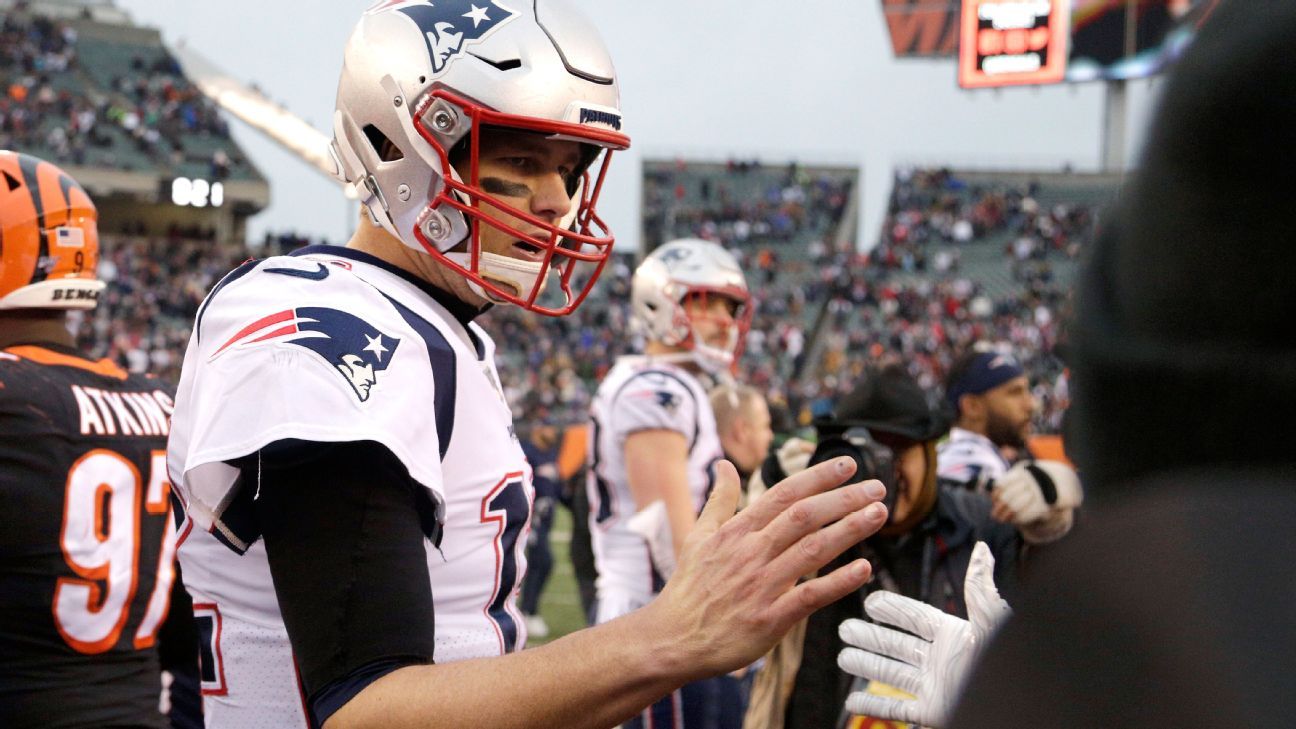 Tom Brady meets star-struck Joe Mixon after game, plans to send