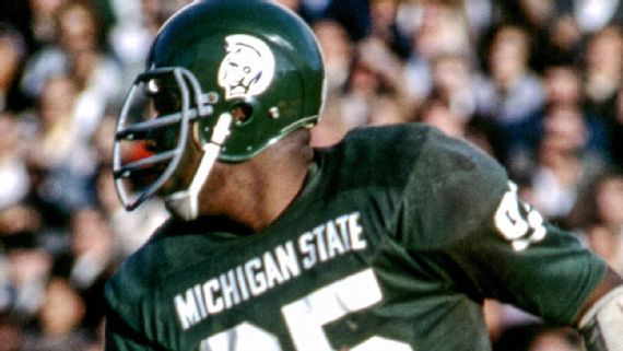 The All Time All America Team For College Football S 150th Anniversary