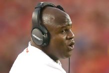 Sources: Wife of Chiefs' Eric Bieniemy shot at couple's home