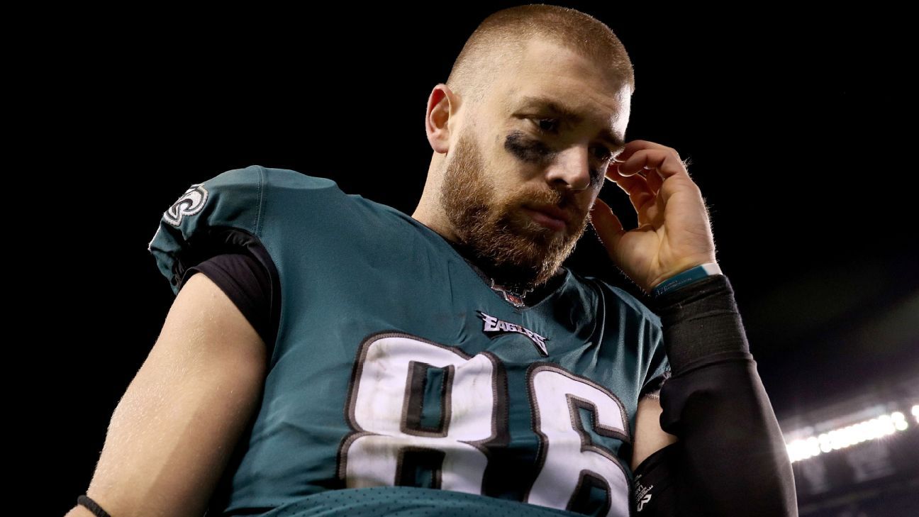 Zach Ertz to miss 'four to six weeks' for Philadelphia Eagles with high  ankle sprain, NFL News