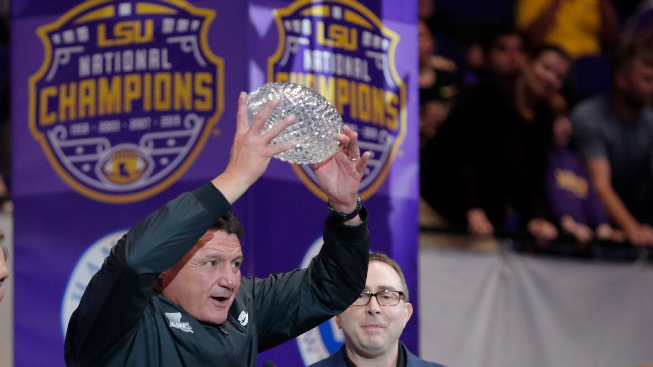 Thousands celebrate LSU's CFP title during parade and rally - ESPN