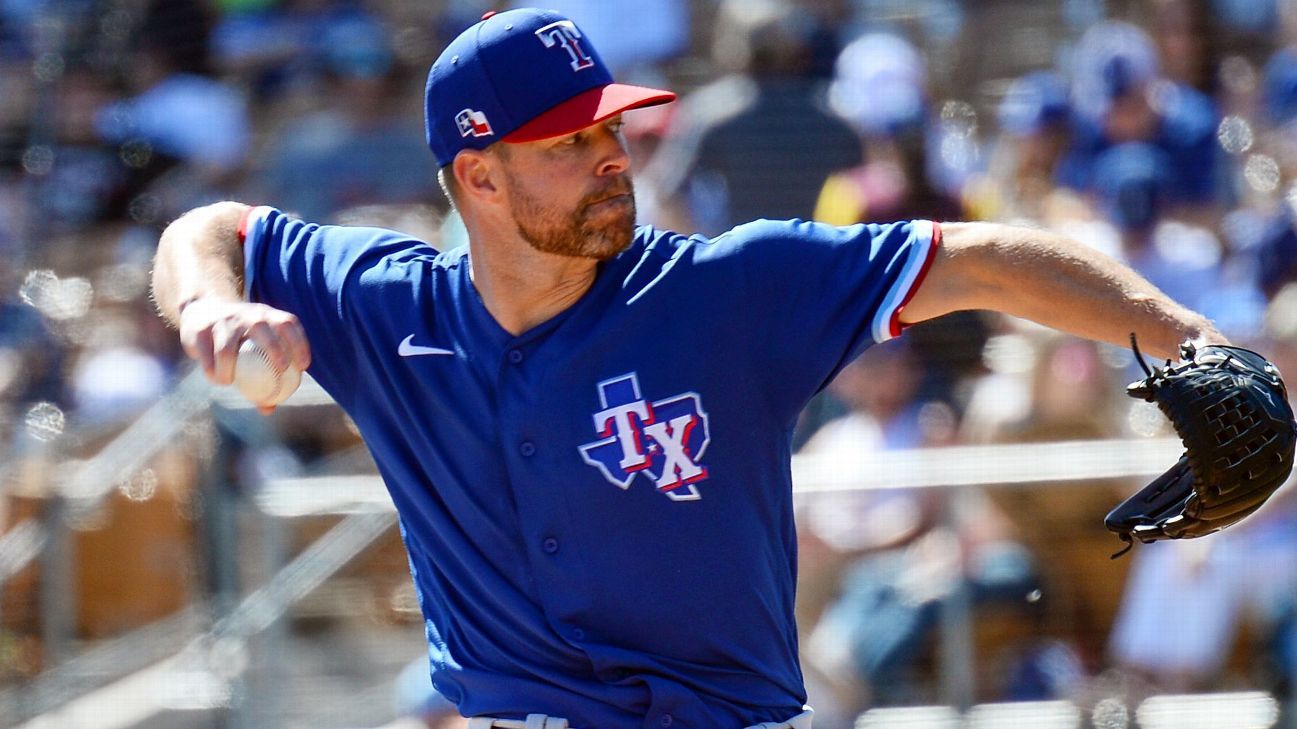 Rangers acquire Corey Kluber from Indians in latest hot stove shake-up 