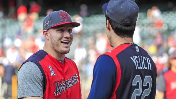 Freddie Freeman honors late mother by playing for Team Canada in WBC