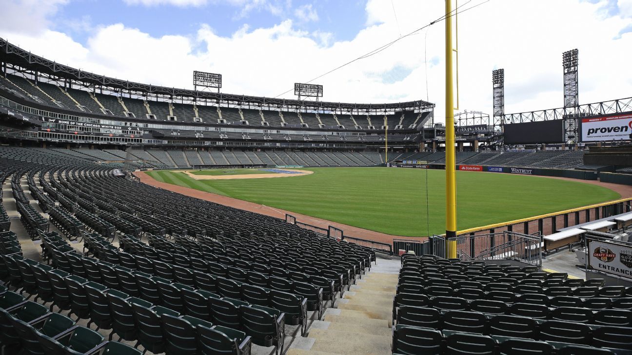 Two players on bubble secure White Sox Opening Day roster spots