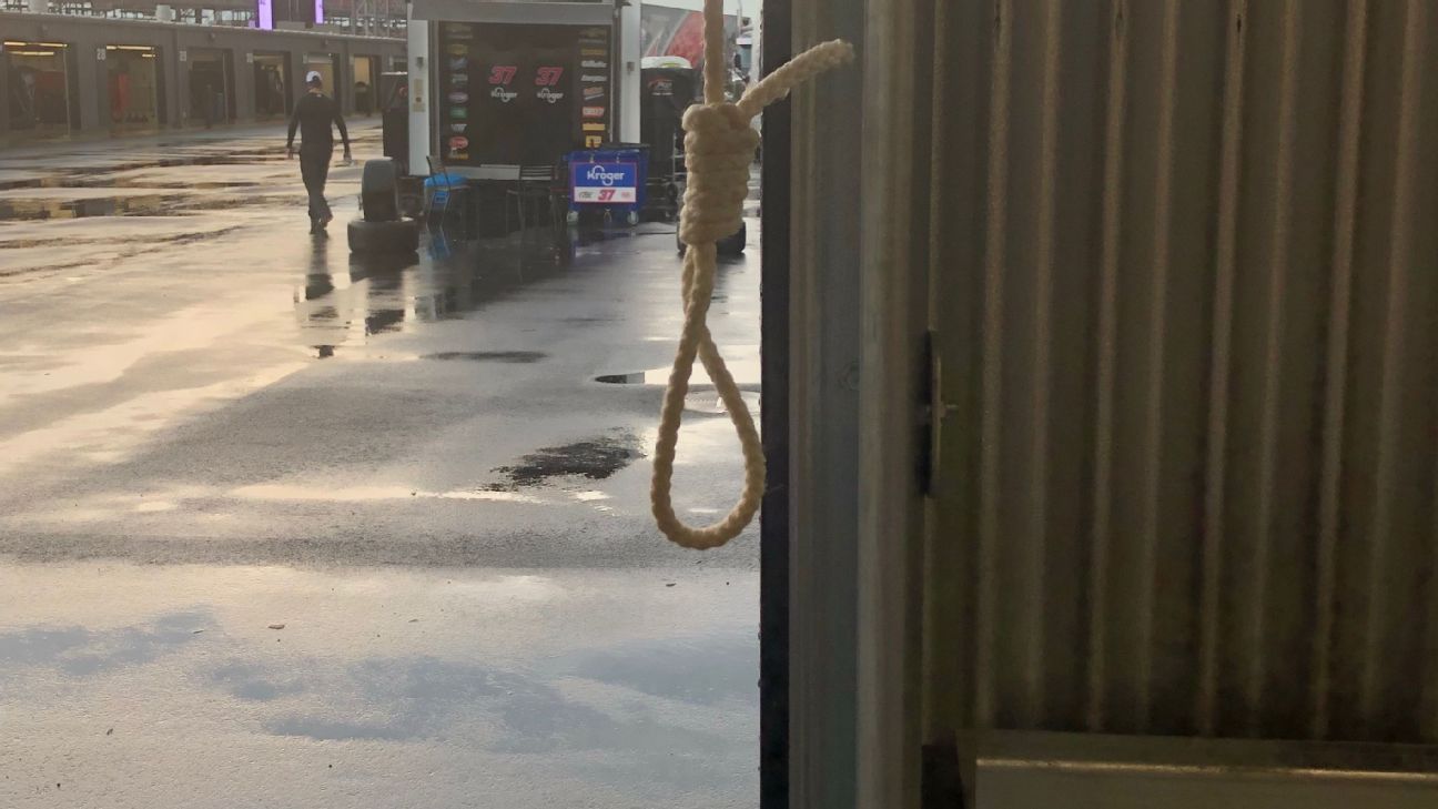 NASCAR releases image of noose found in Bubba Wallace's garage. - ESPN