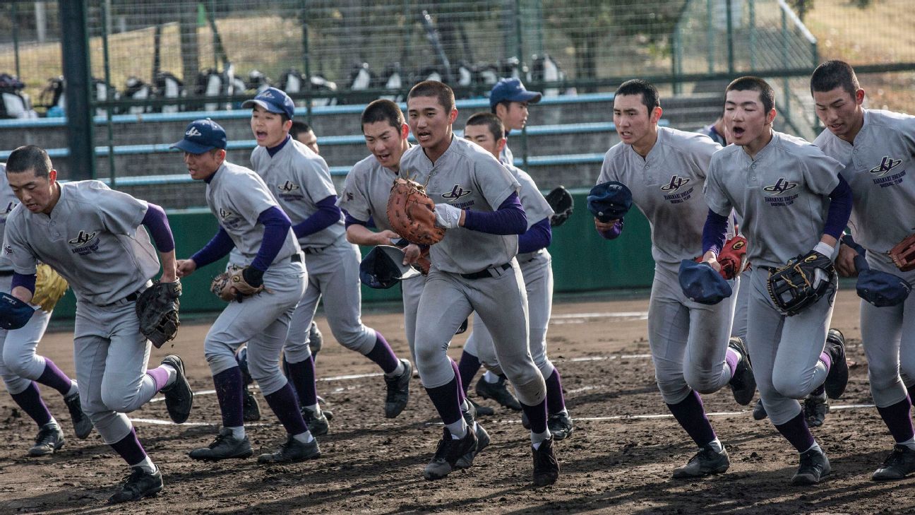 This Japanese baseball team's Deep-V uniforms are the future of