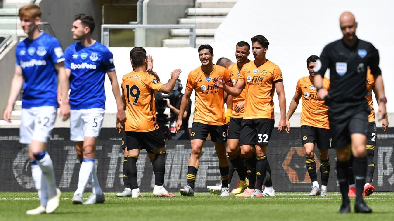 Wolverhampton Wanderers vs. Everton - Football Match ...