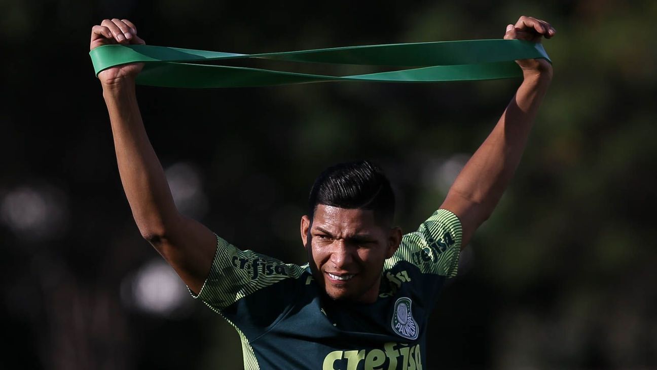 Palmeiras acompanha situação de Rony e promete apoiar o atacante