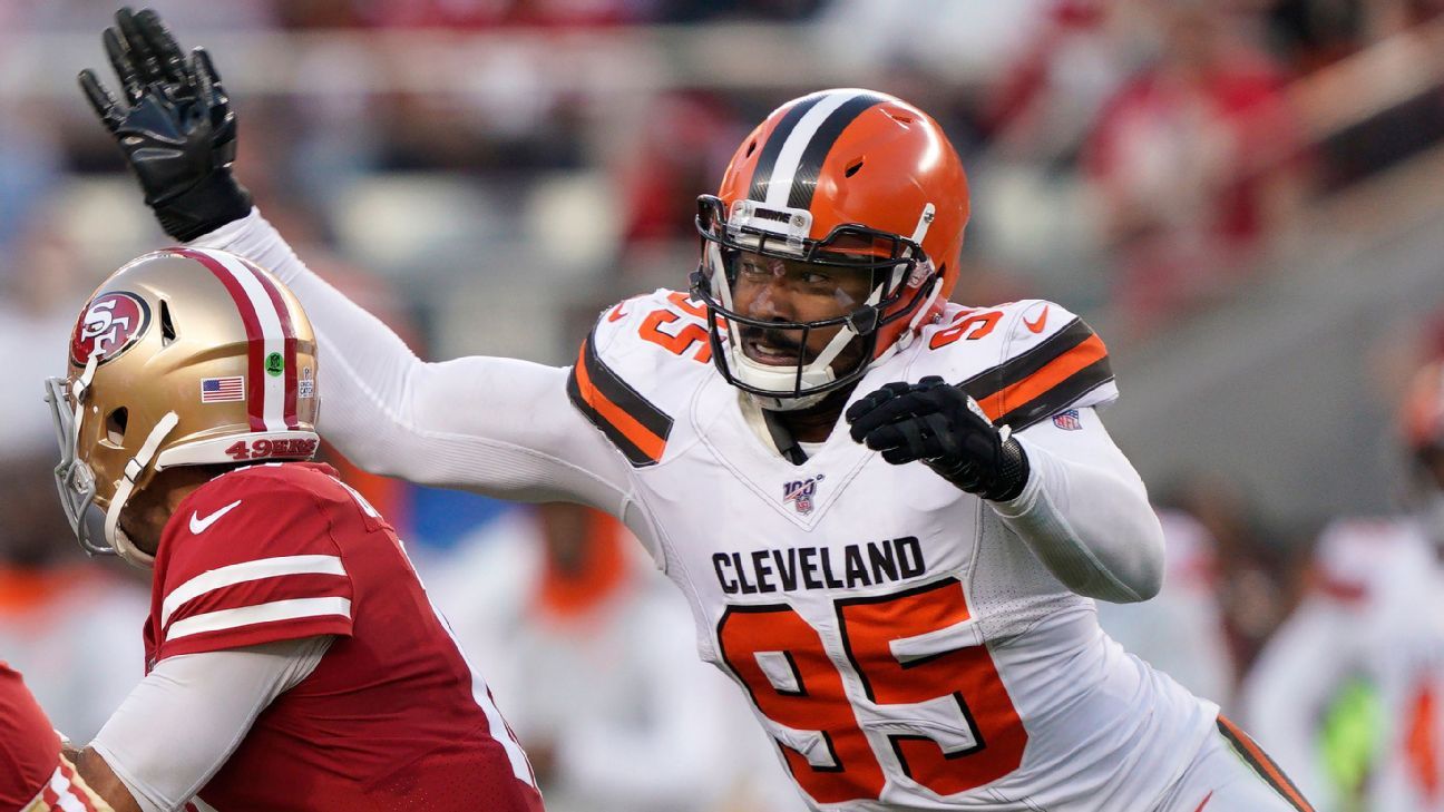 Browns Give Myles Garrett Record Extension