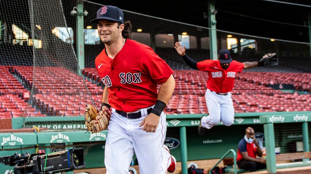 Boston Red Sox send Andrew Benintendi to Kansas City Royals in a 3-team deal