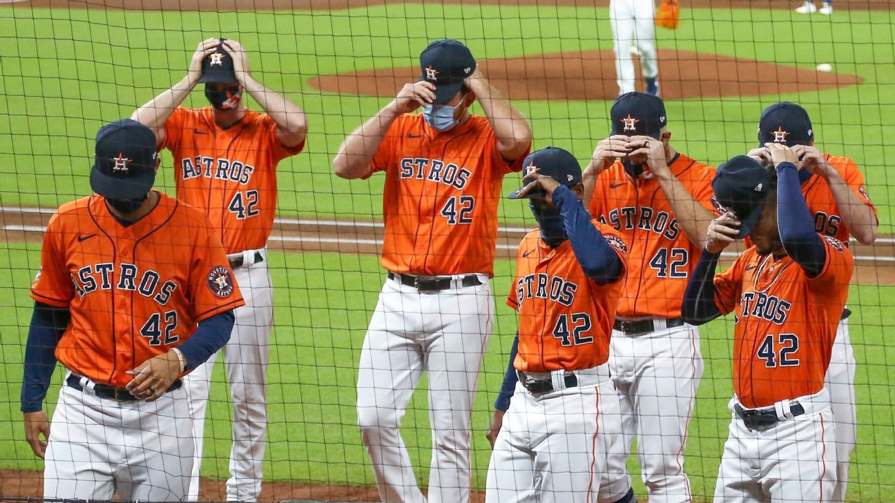 A's, Astros walk off field in protest, game postponed