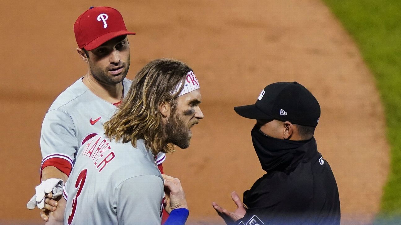 WATCH: Bryce Harper hits home run, fails to acknowledge bullpen, calls from  dugout to apologize : r/phillies