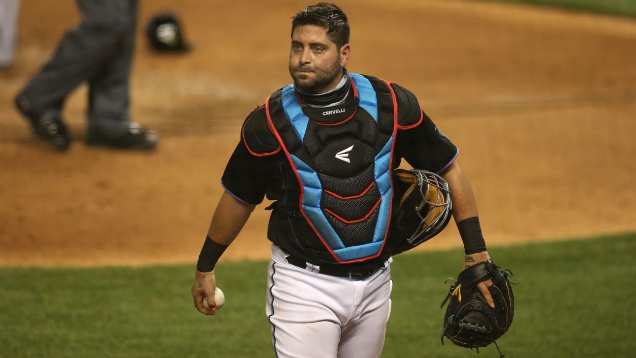 Miami Marlins' Francisco Cervelli hits MLB injured list with another  concussion - ESPN