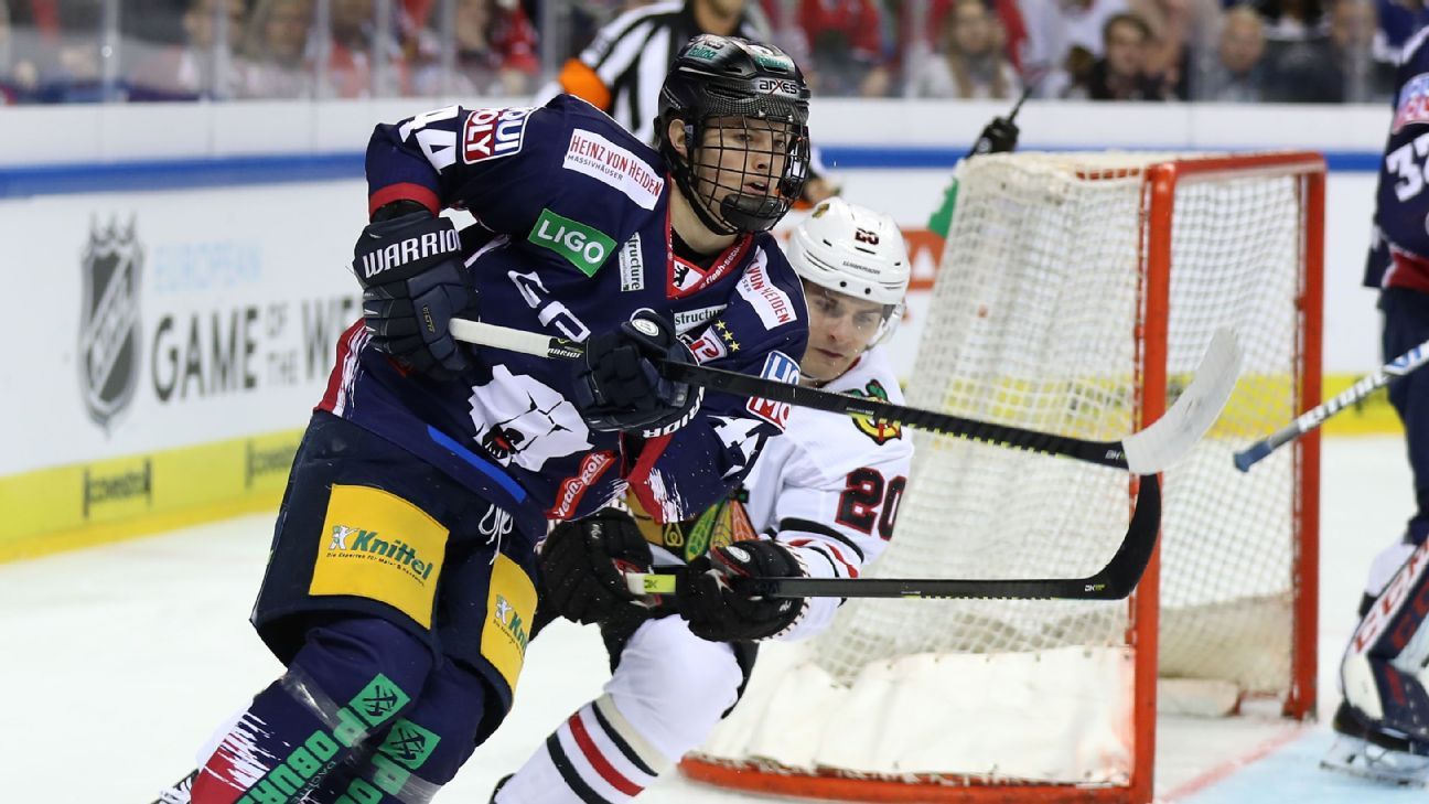 Former 1st-round pick Lukas Reichel agrees to 3year contract with Chicago Blackhawks CHICAGO Chicago