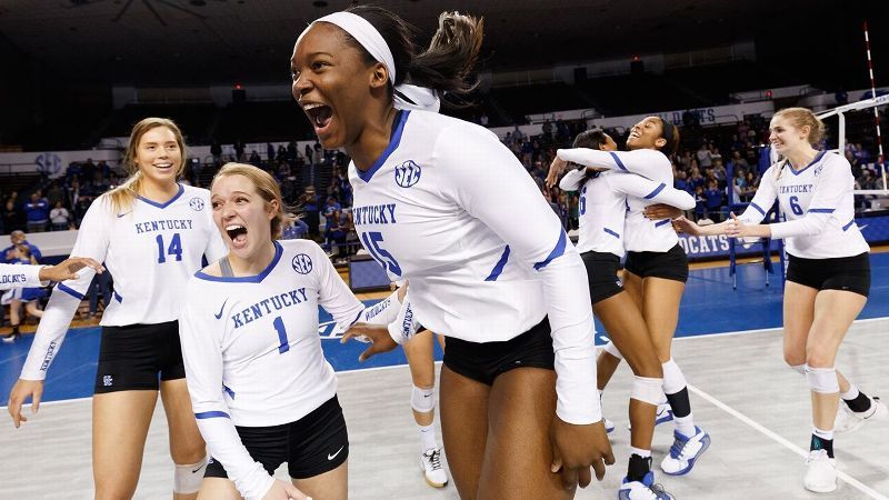 UK wins wild second set in Top 10 victory at Mizzou