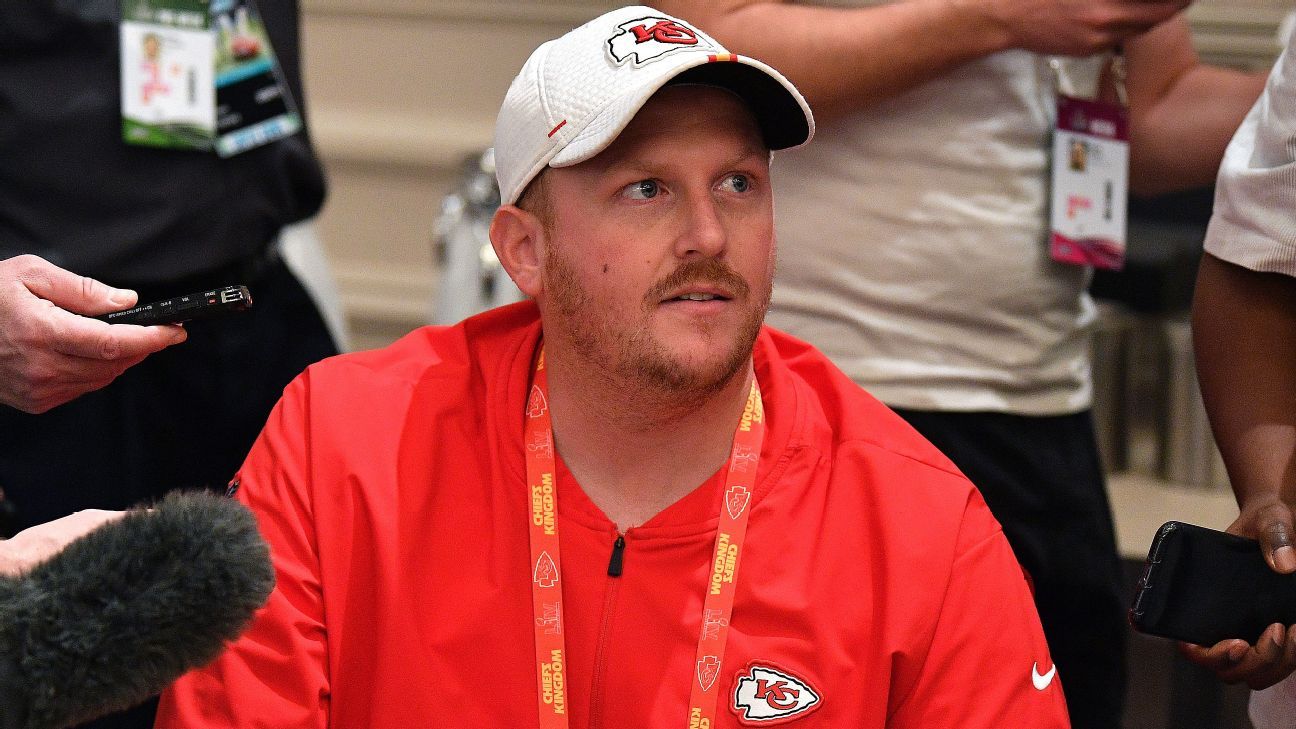 Girl injured in accident involving ex-Kansas City Chiefs assistant Britt Reid awake