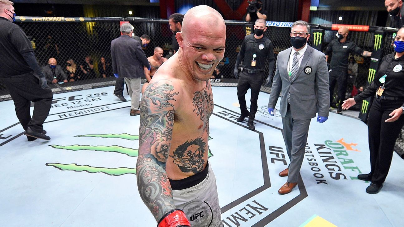 UFC Fight Night takeaways -- Anthony Smith not done yet; keep an eye on Miguel Baeza