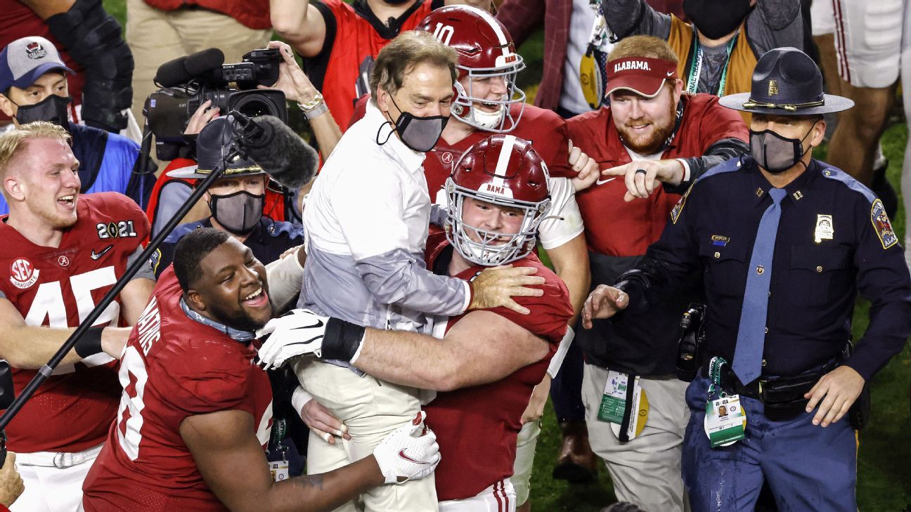 Bear Bryant or Nick Saban? Who's No. 1 on list of Alabama's best football  coaches? 