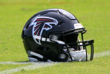 Falcons' Anterio Thompson says he can't play football due to spinal cord issue
