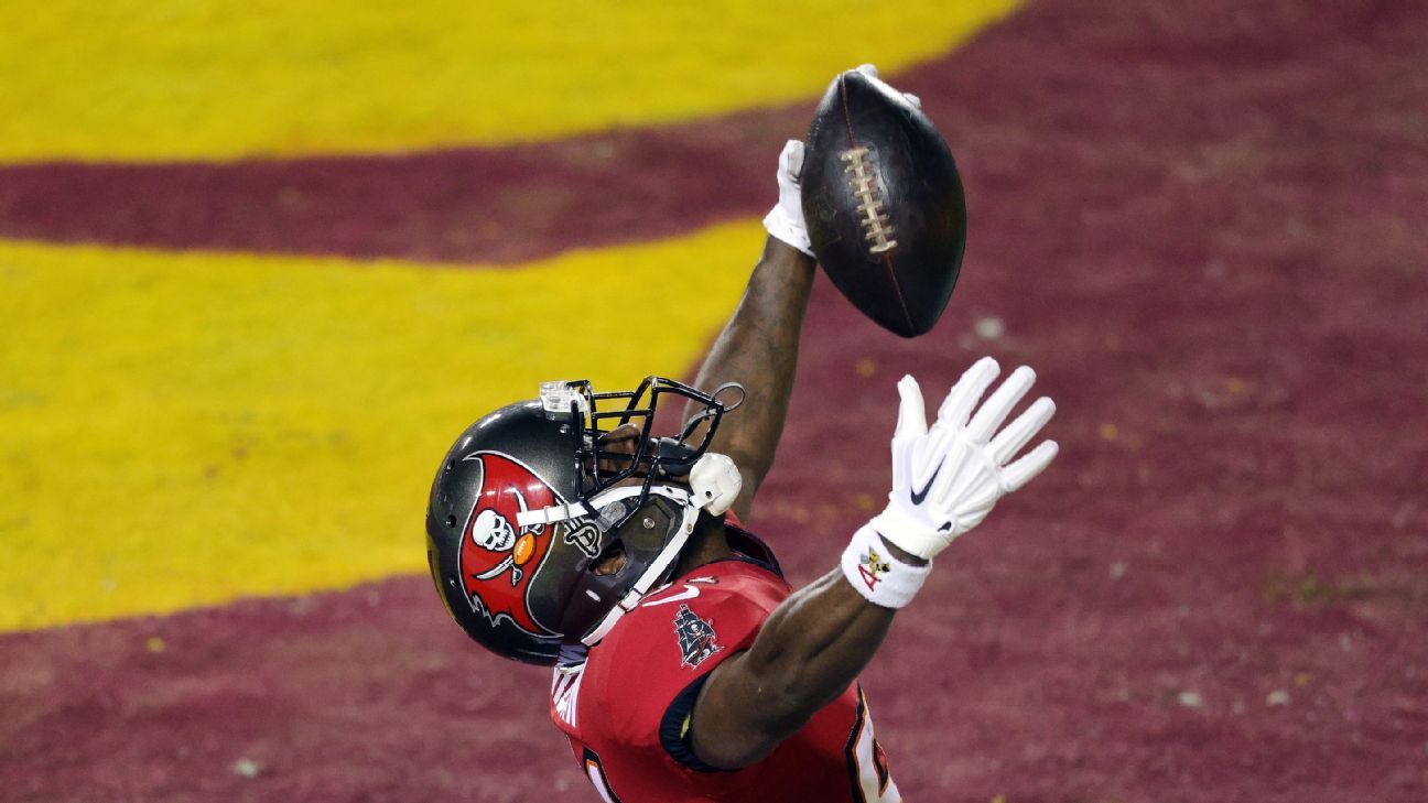 Like Phoenix, Antonio Brown rises from the ashes and reaches the Super Bowl with the Buccaneers