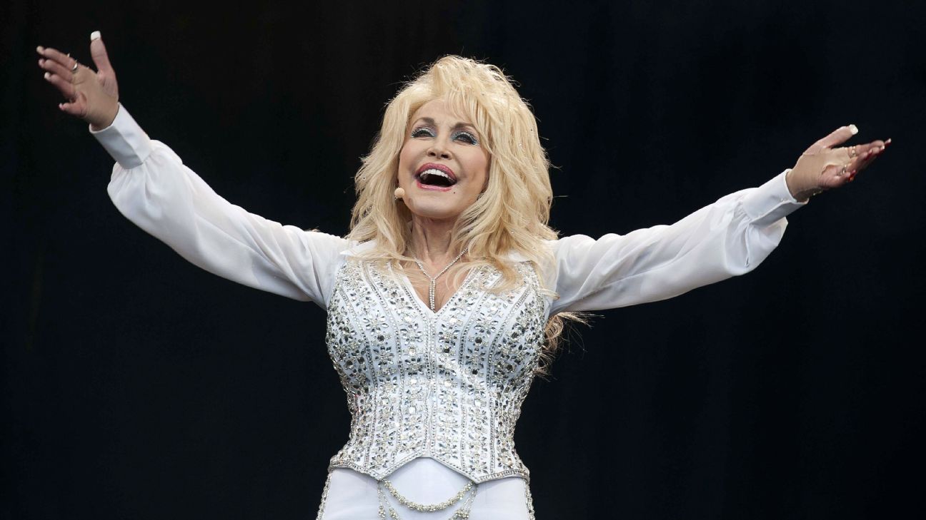Super Bowl 2021 Dolly Parton, Wayne's World and shots at 2020 in