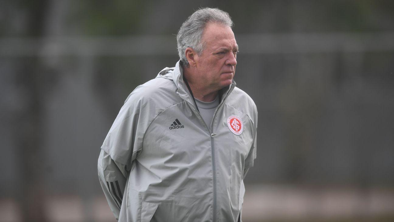 Inter age rápido após demitir Ramón Díaz e anuncia Abel Braga como técnico para reta final do Brasileirão