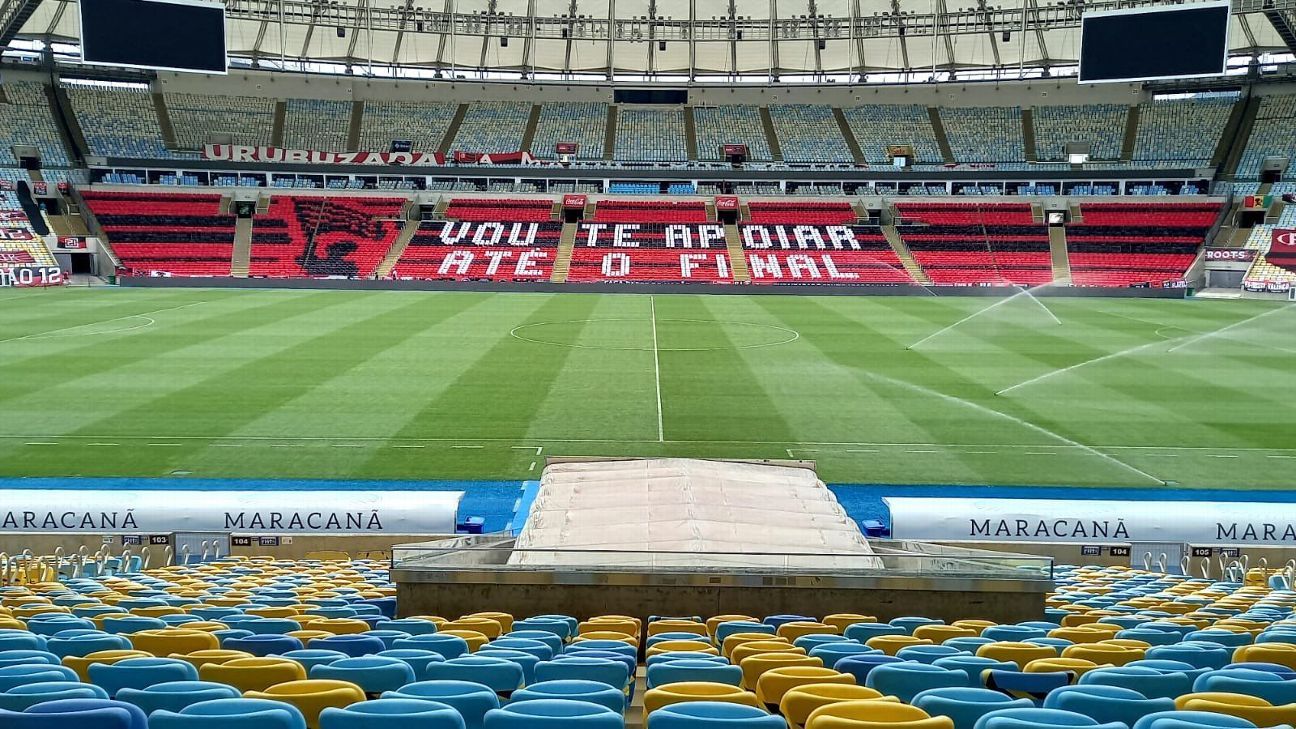 Mosaico Do Flamengo Com Trecho De Musica Do Botafogo Vira Polemica Nas Redes Sociais