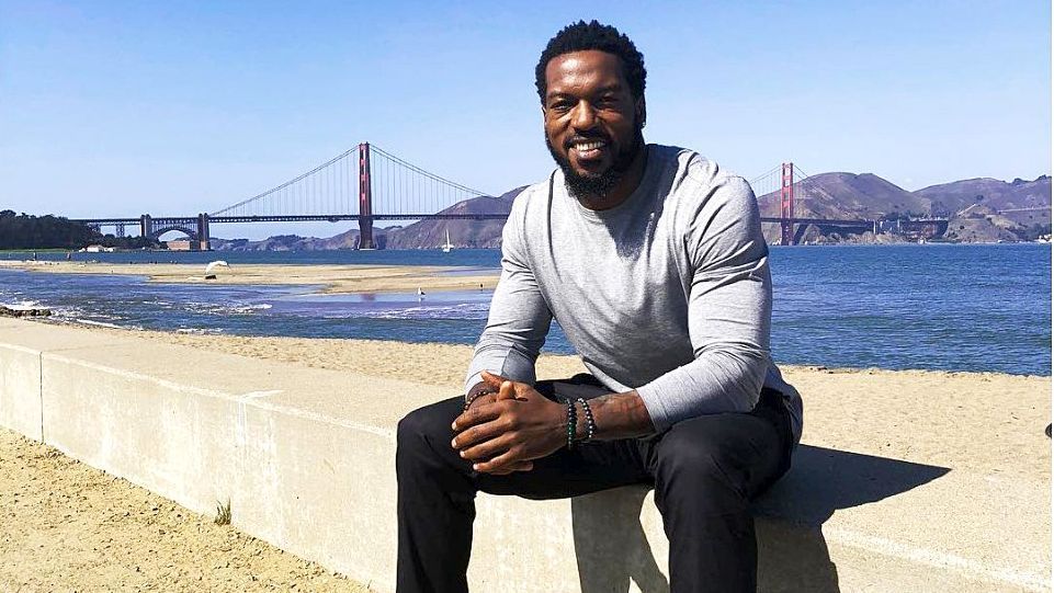 49ers' Patrick Willis isn't in the Hall of Fame and is too busy to