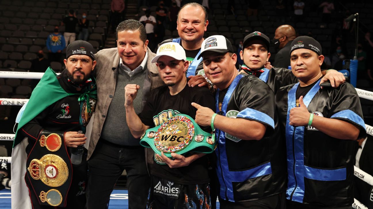 Suspended juez de controversy score between Estrada and Chocolatito