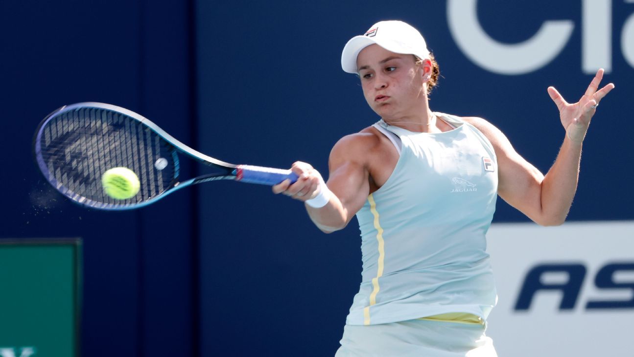 Ashley strana po zachránení mečbalov na Miami Open marginalizuje Christinu Kukovú