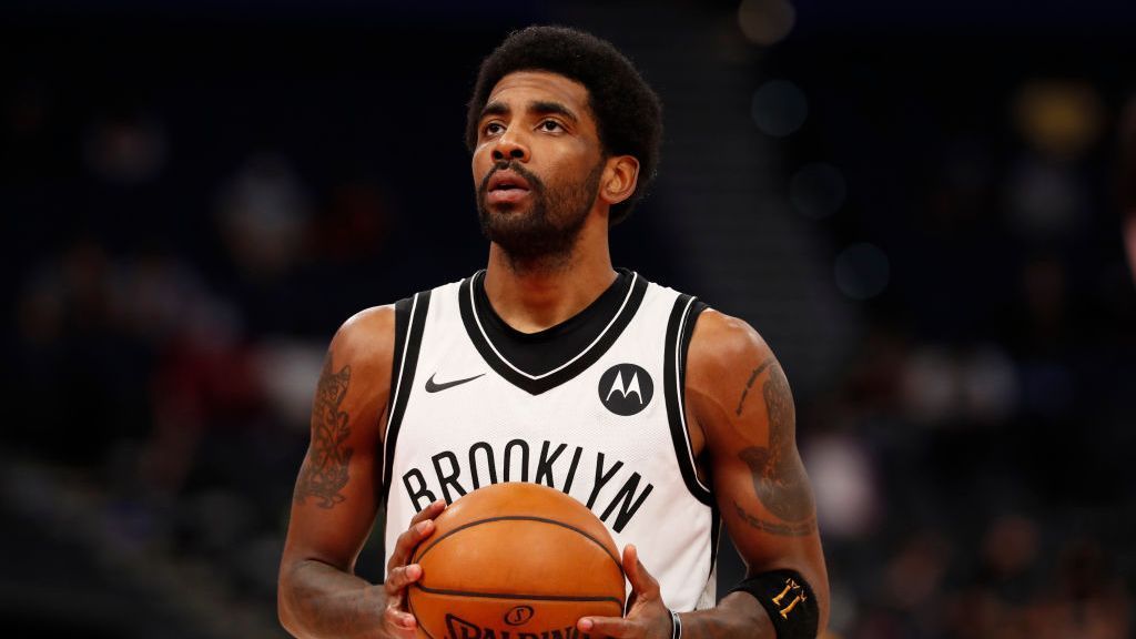 Kyrie Irving unable to practice with Nets in Brooklyn due to New York's COVID-19..