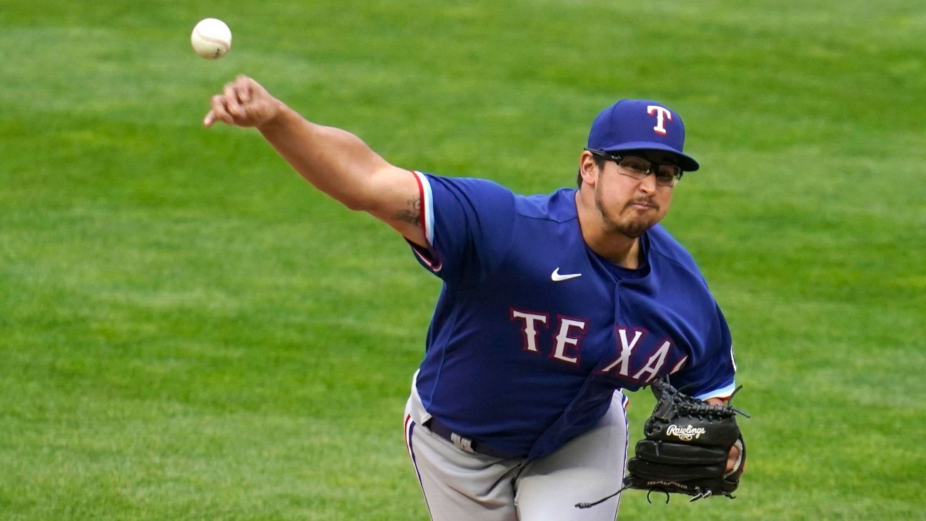 Rangers' Dunning has season-ending hip surgery