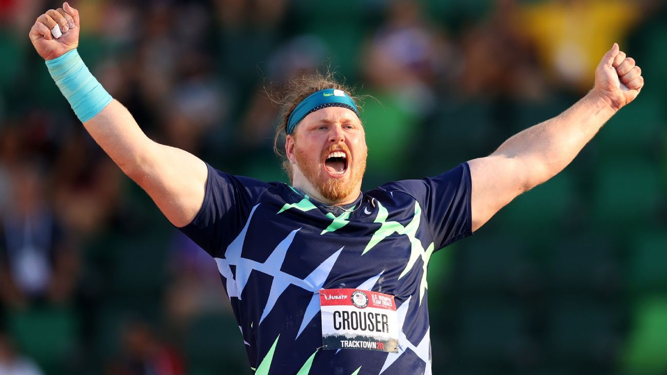 Ryan Crozer lance 76 pieds 8 1/4 pouces et bat un tir Un joueur de 31 ans établit le record du monde aux essais américains