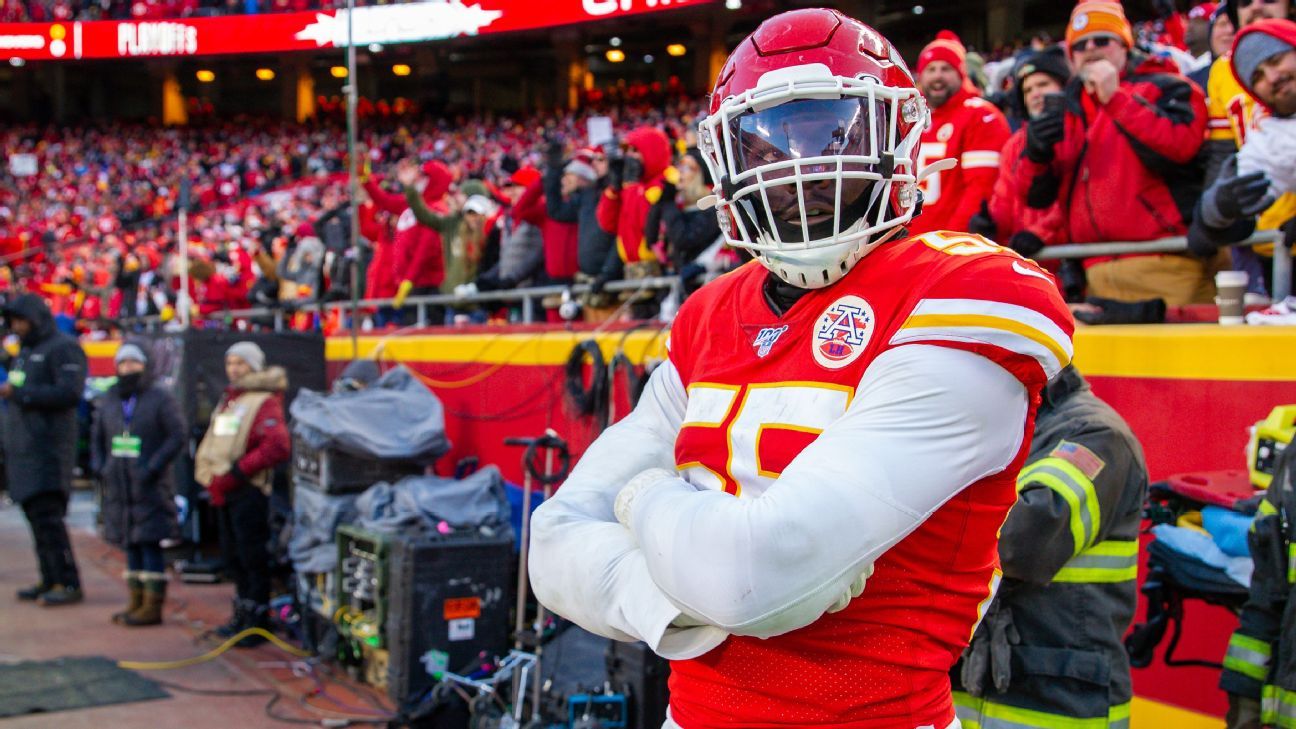 Chiefs expect Pro Bowl DE Clark to play opener in Arizona