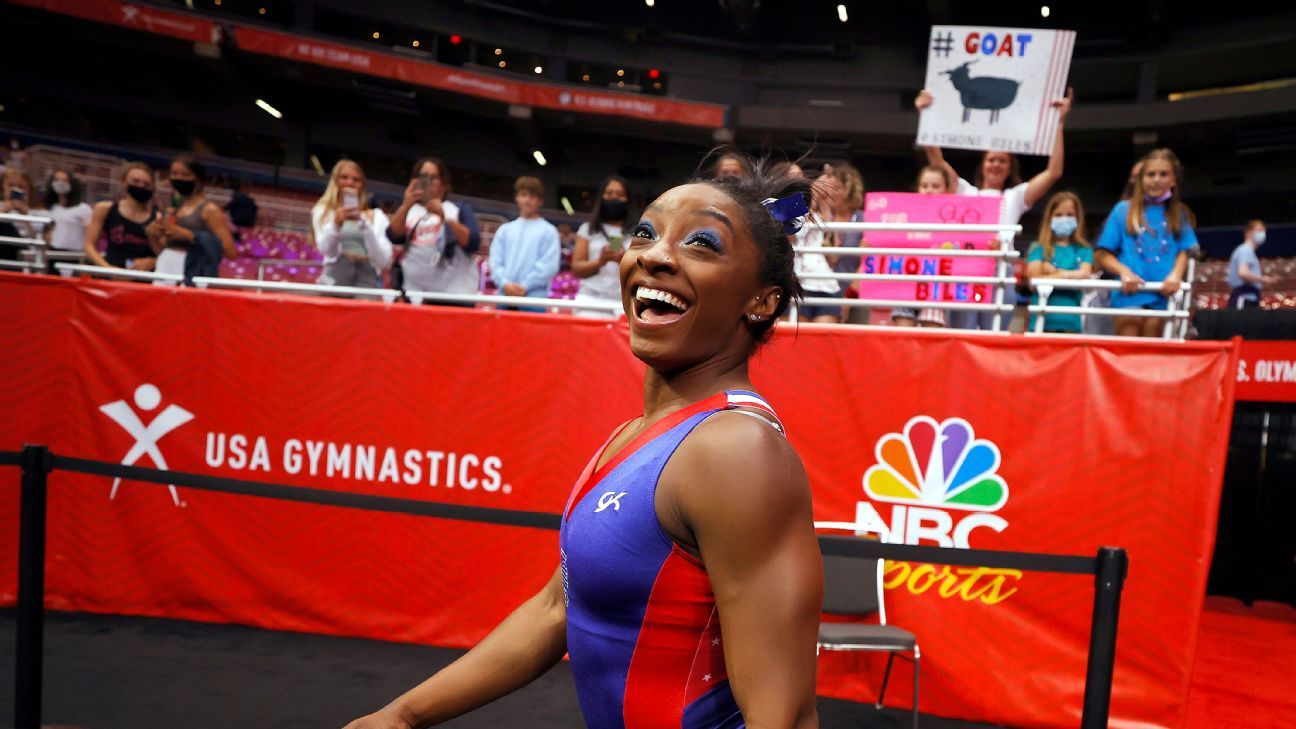 Simone Biles soars to lead at U.S. Olympic trials, primed for Tokyo