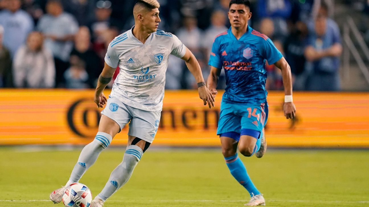 Decomposition occurs in the right leg of Alan Pulito