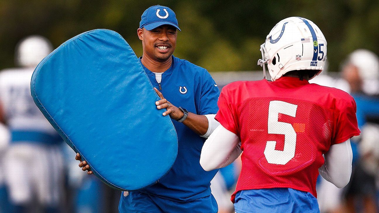 Colts fire OC Marcus Brady after offensive struggles