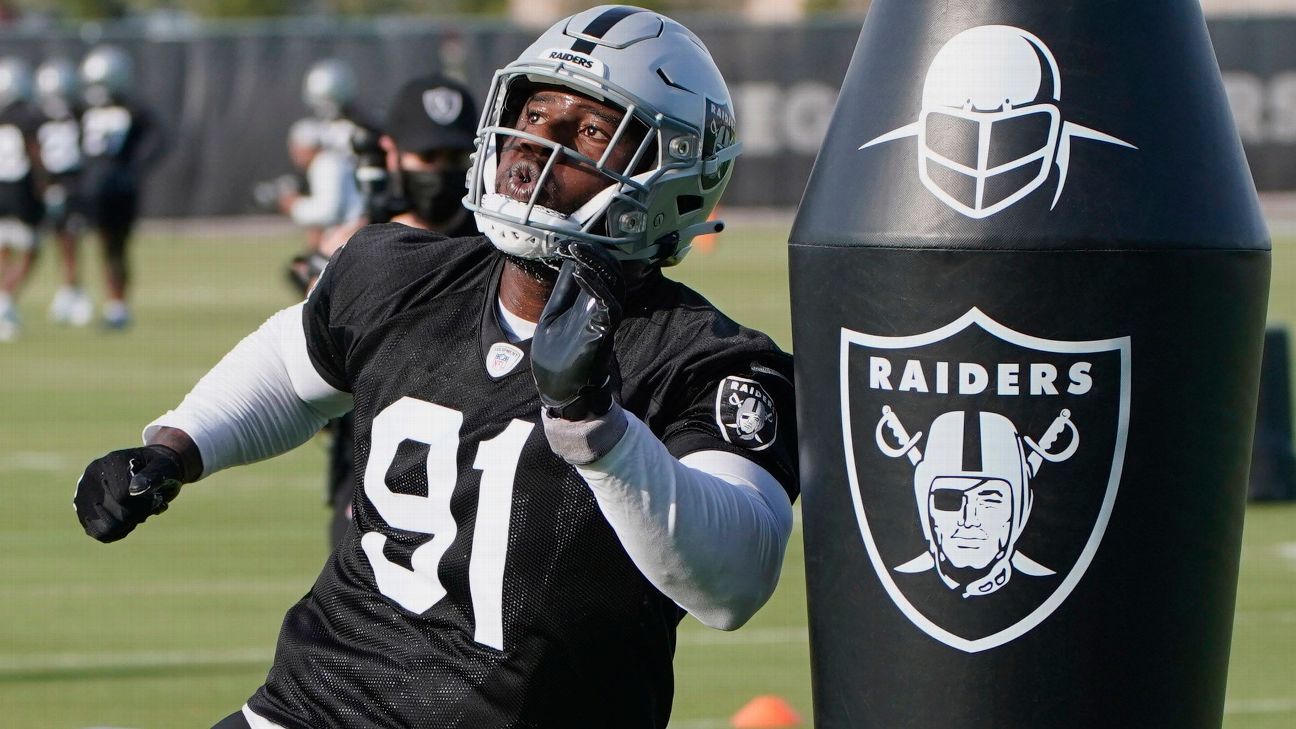 Oakland Raiders free safety Erik Harris (25) on the sideline prior to an  NFL game against the N …