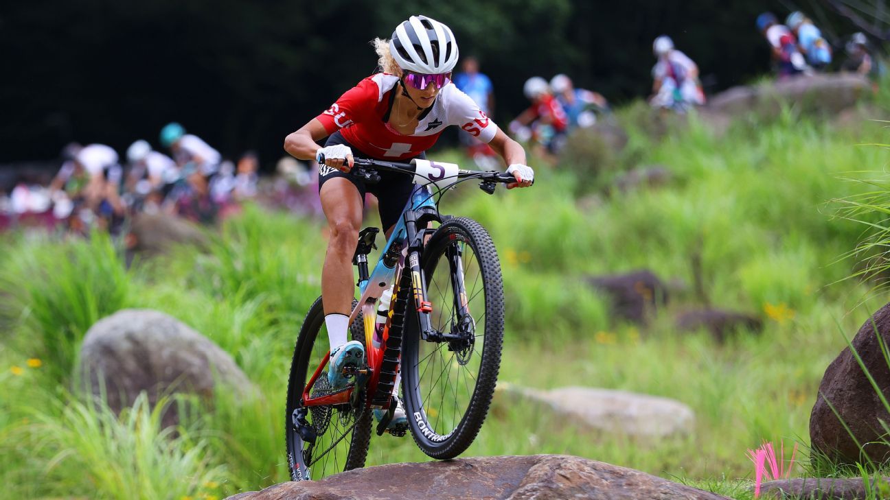 Jolanda Neff leads Swiss sweep of medals in women's mountain biking - ESPN