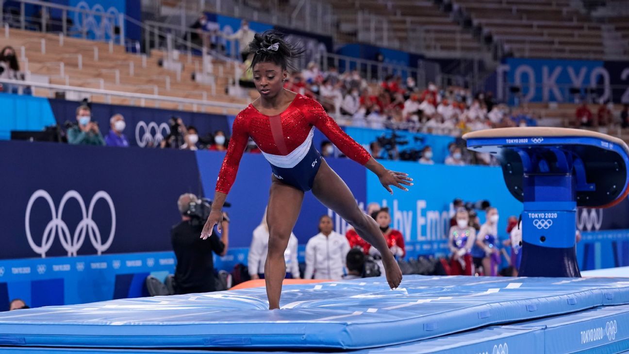 Simone Biles out of Tokyo Olympics team final; USA Gymnastics cites 'medical issue'
